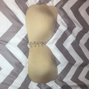 Sticky bra NEVER WORN